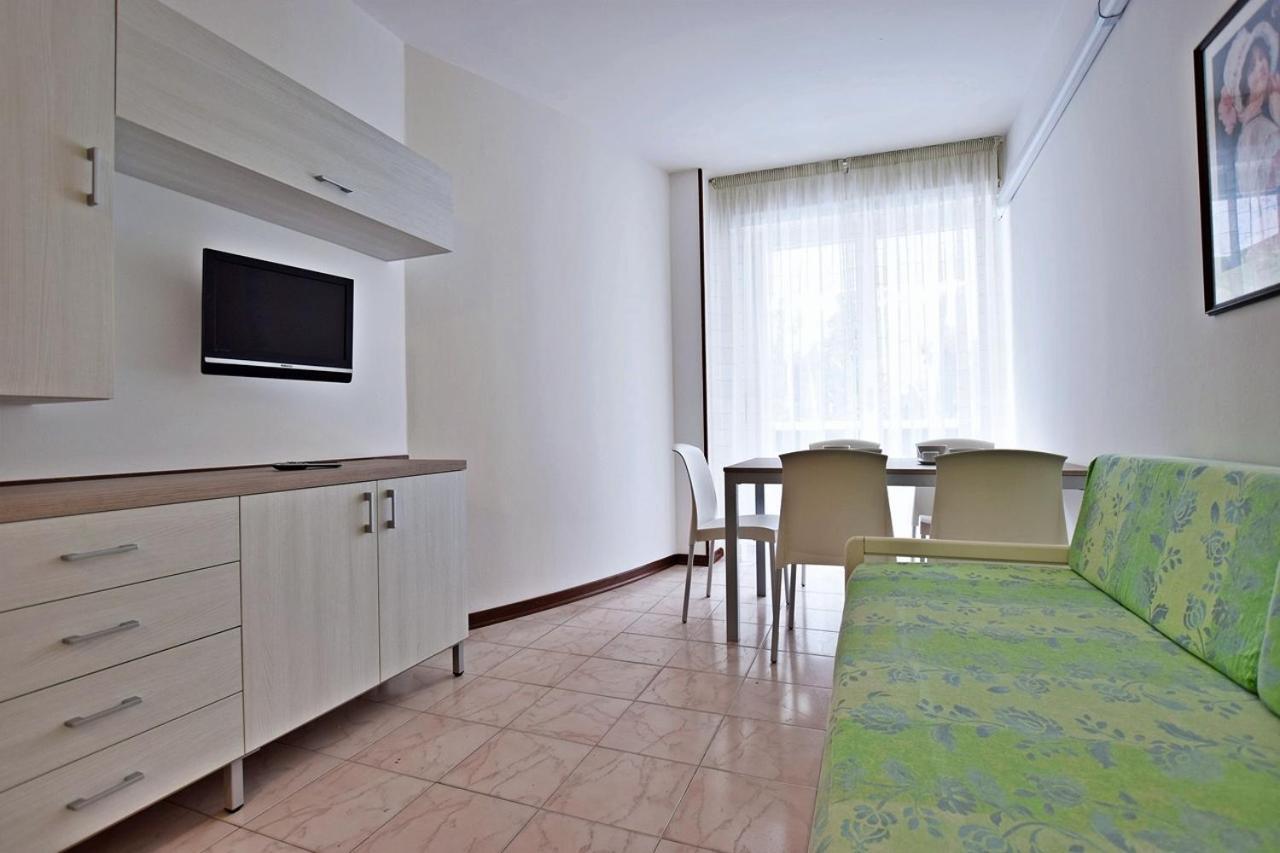 Condominio Luna 1 리그나노 사비아도로 외부 사진